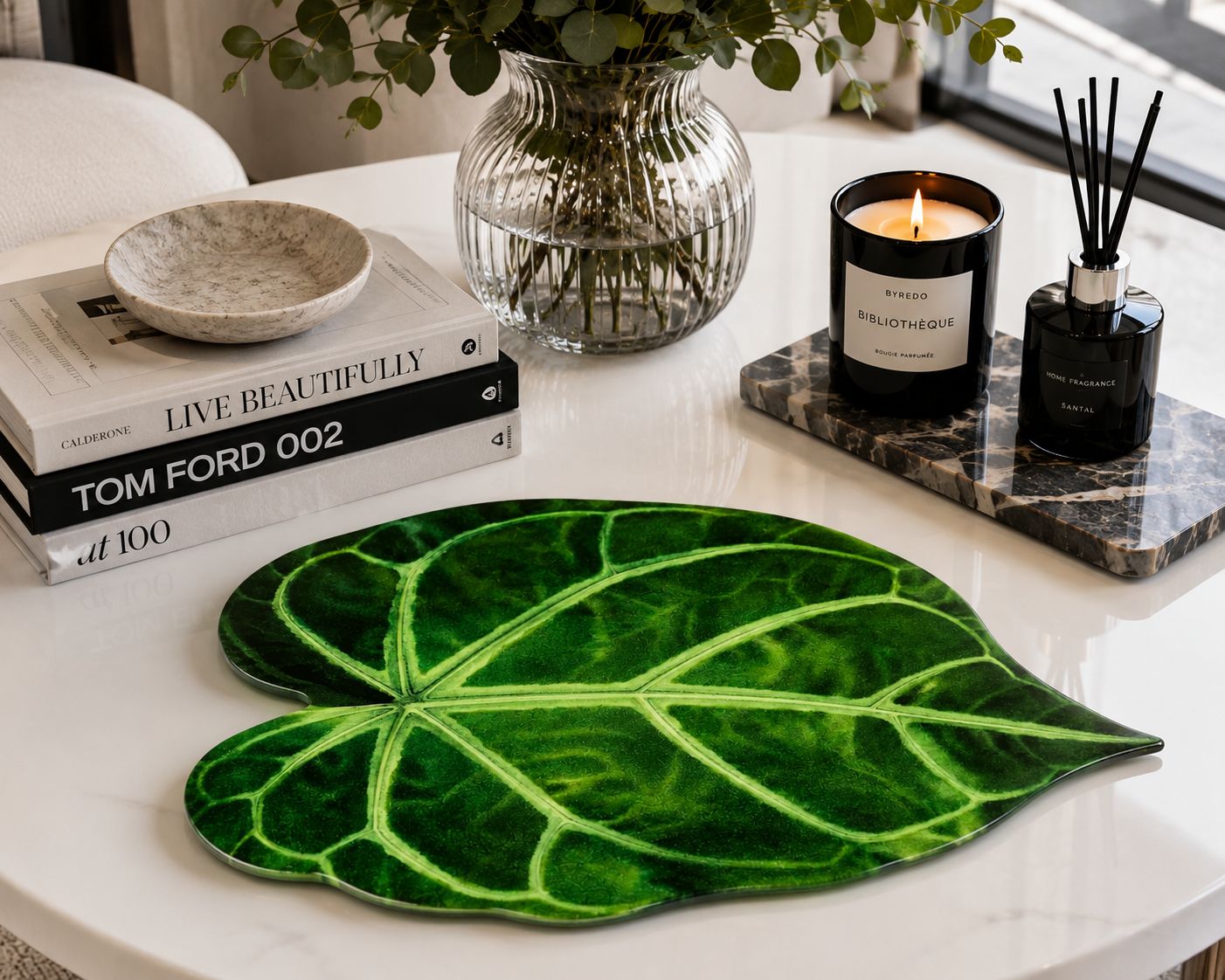 Green Anthurium Leaf Luxury Centerpiece – Handcrafted Resin-on-Wood