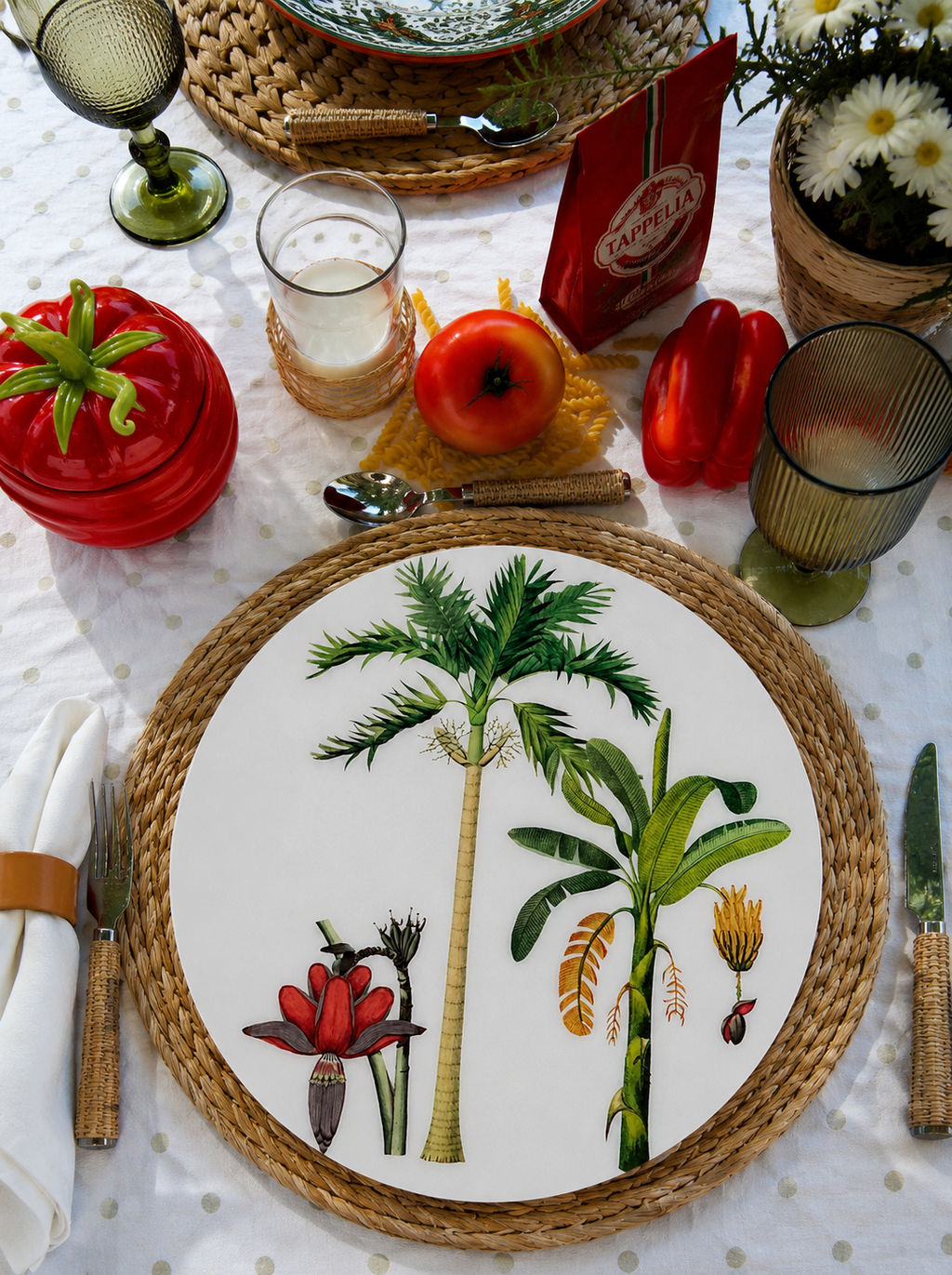 Botanical Tropical Palms Round Placemats | Tropical Elegance Collection