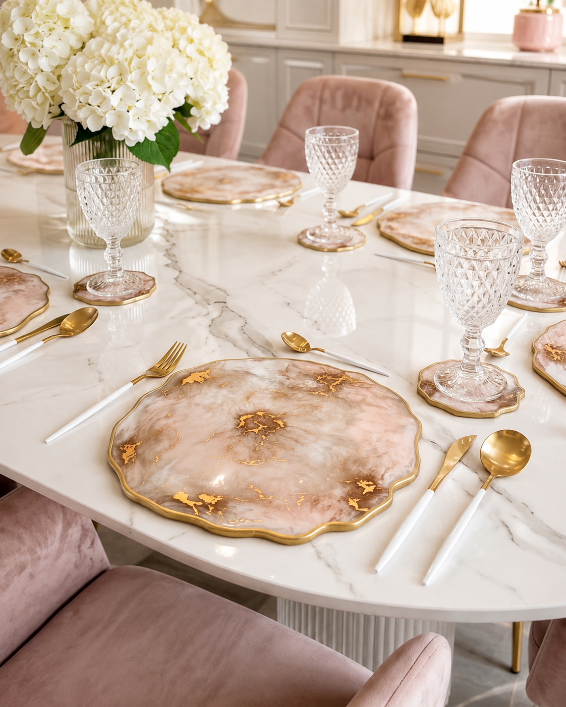 Pink Champagne Gold Resin Placemat – Handmade Luxury Table Decor